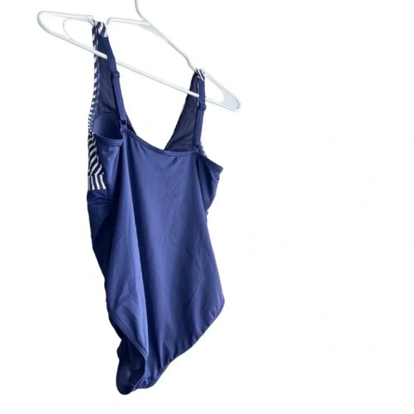 NIPTUCK Multi Fit Cup One Piece Navy Size 6 - Picture 6 of 8